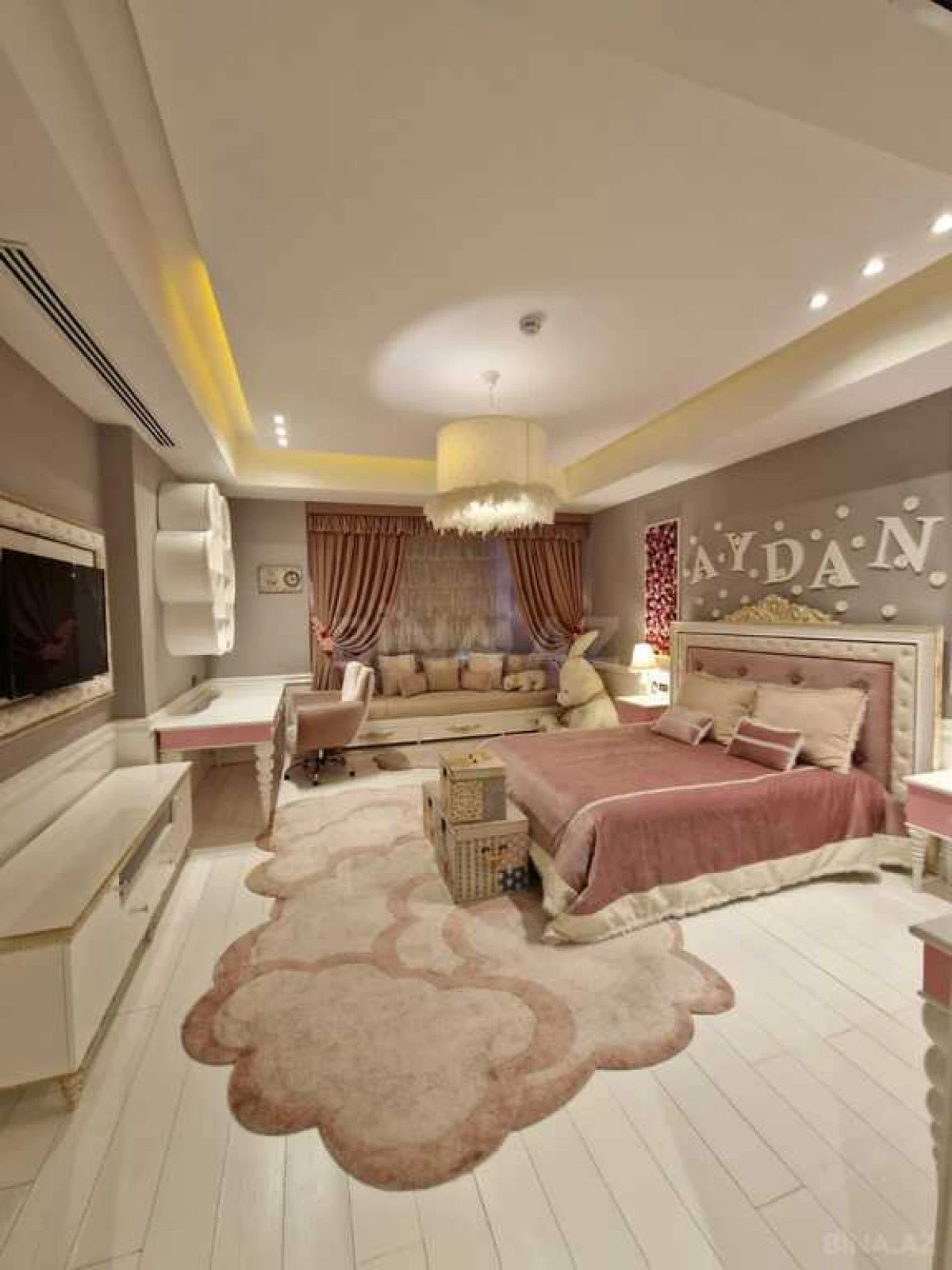 Kirayə verilir 5 otaqlı mənzil 410 m²