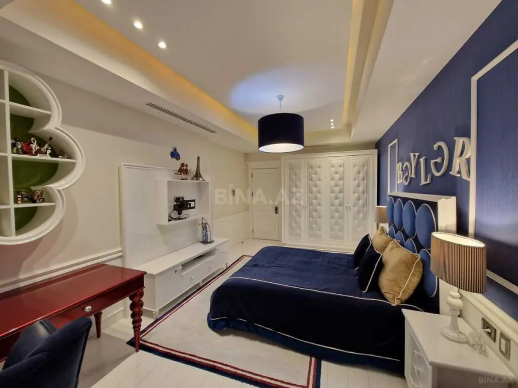 Kirayə verilir 5 otaqlı mənzil 410 m²