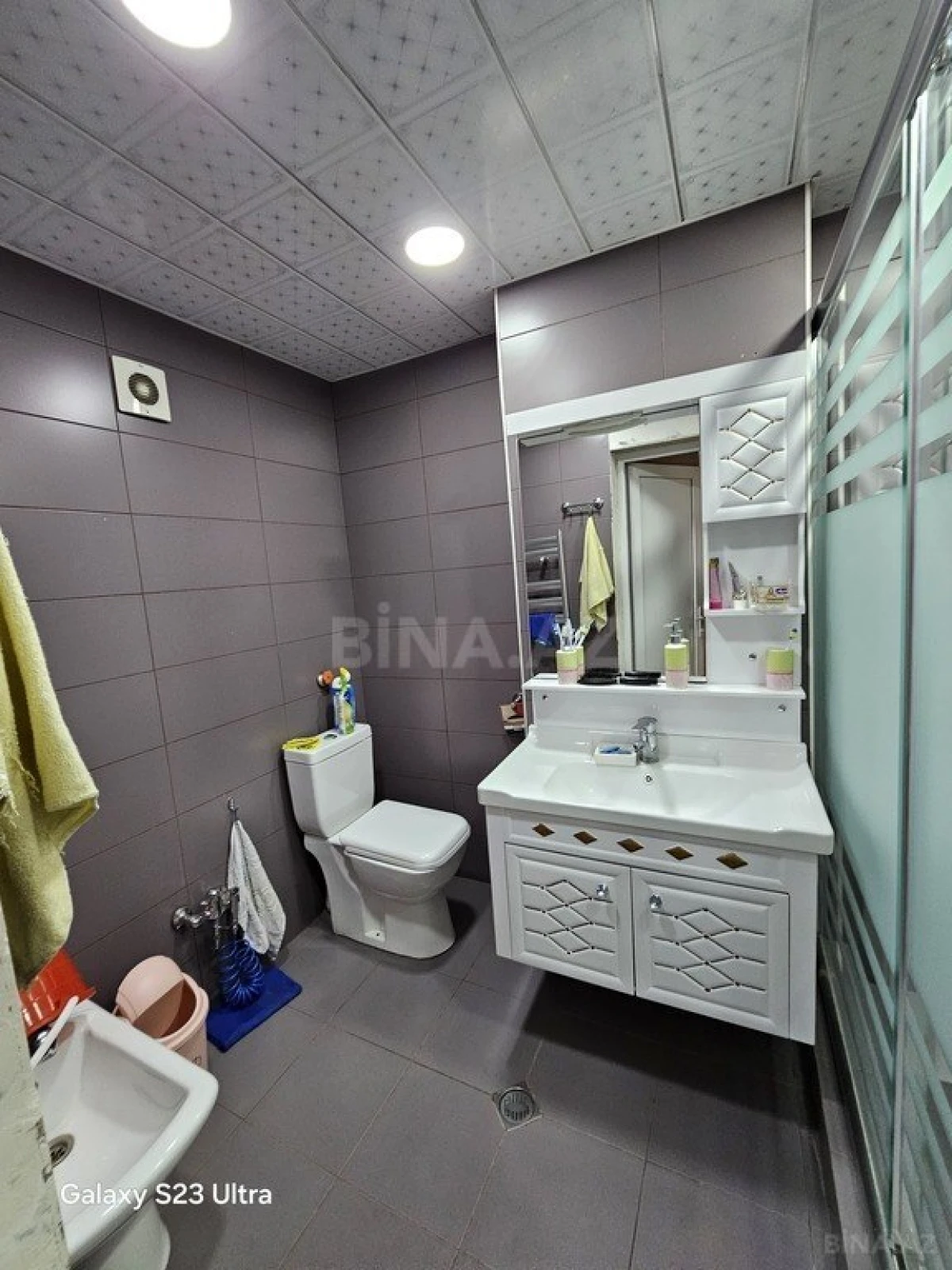 Satılır 5 otaqlı mənzil 167 m²