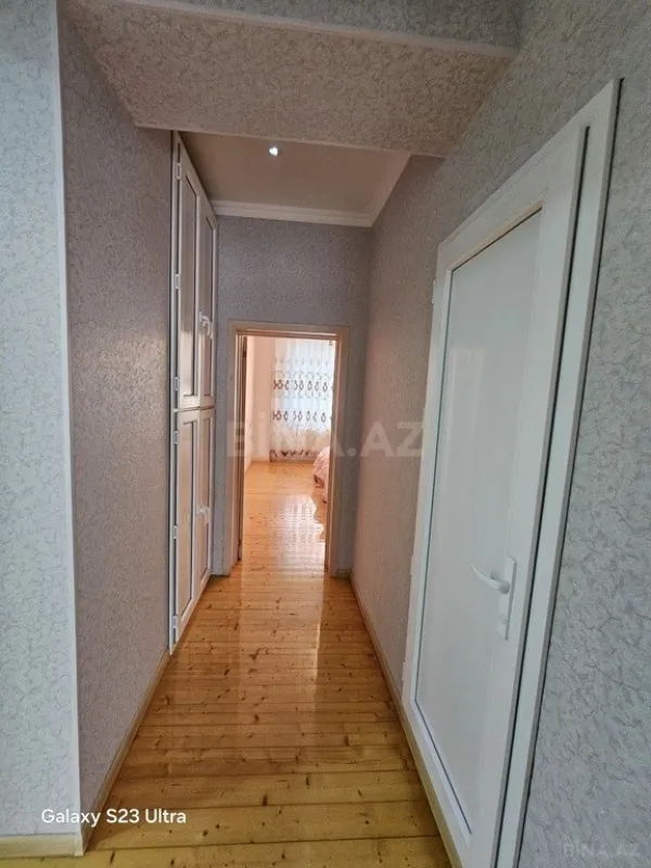 Satılır 5 otaqlı mənzil 167 m²