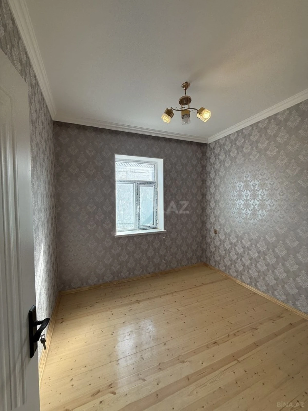 Satılır 4 otaqlı həyət evi 100 m²