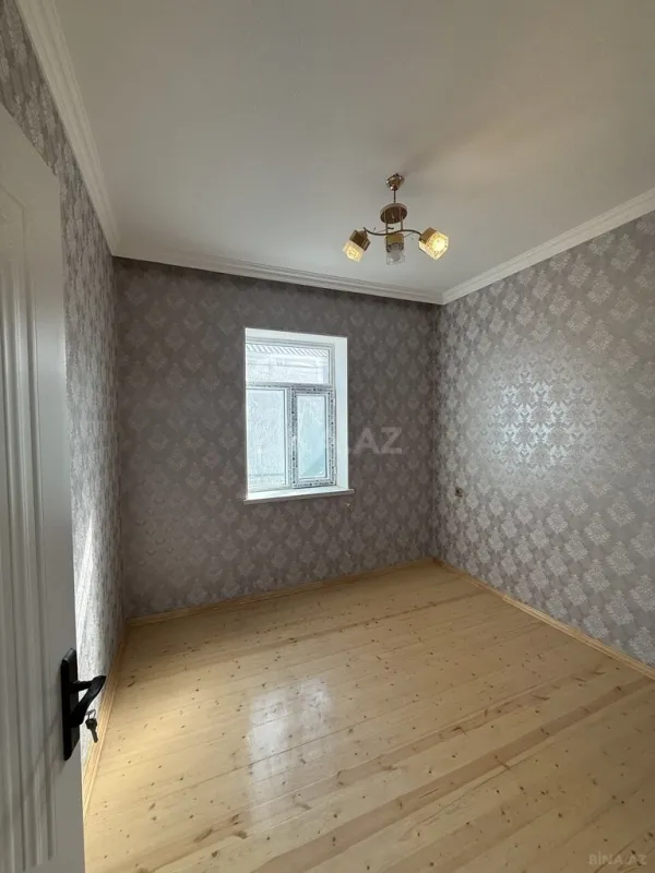 Satılır 4 otaqlı həyət evi 100 m²