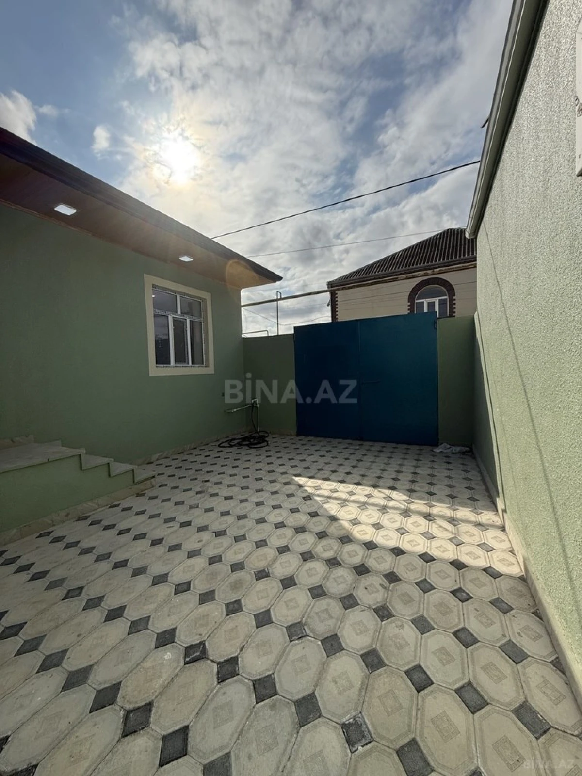 Satılır 4 otaqlı həyət evi 100 m²