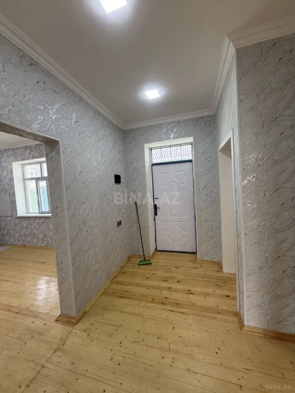 Satılır 4 otaqlı həyət evi 100 m²