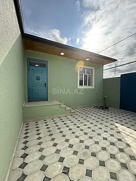 Satılır 4 otaqlı həyət evi 100 m²