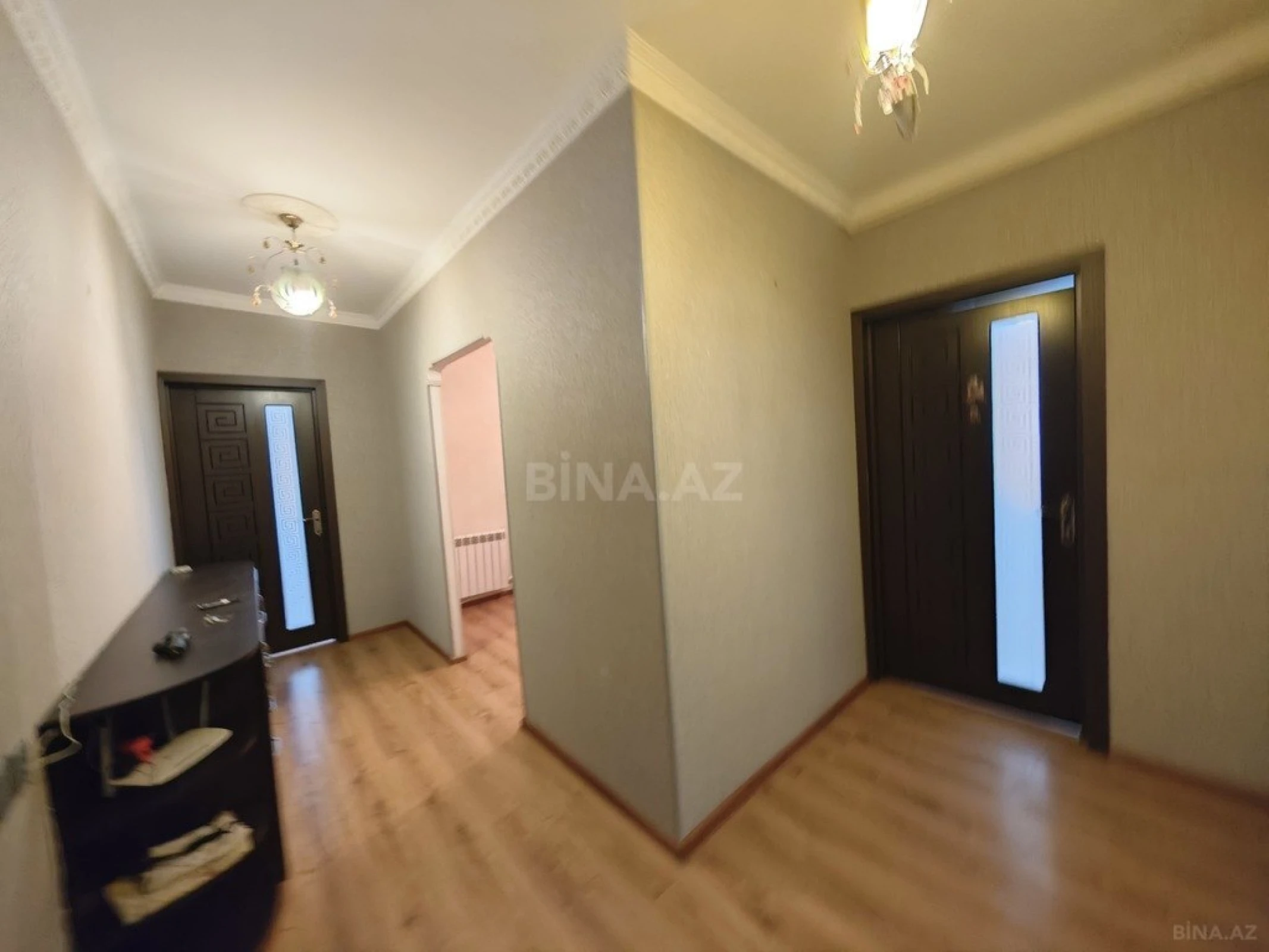 Satılır 2 otaqlı mənzil 60 m²