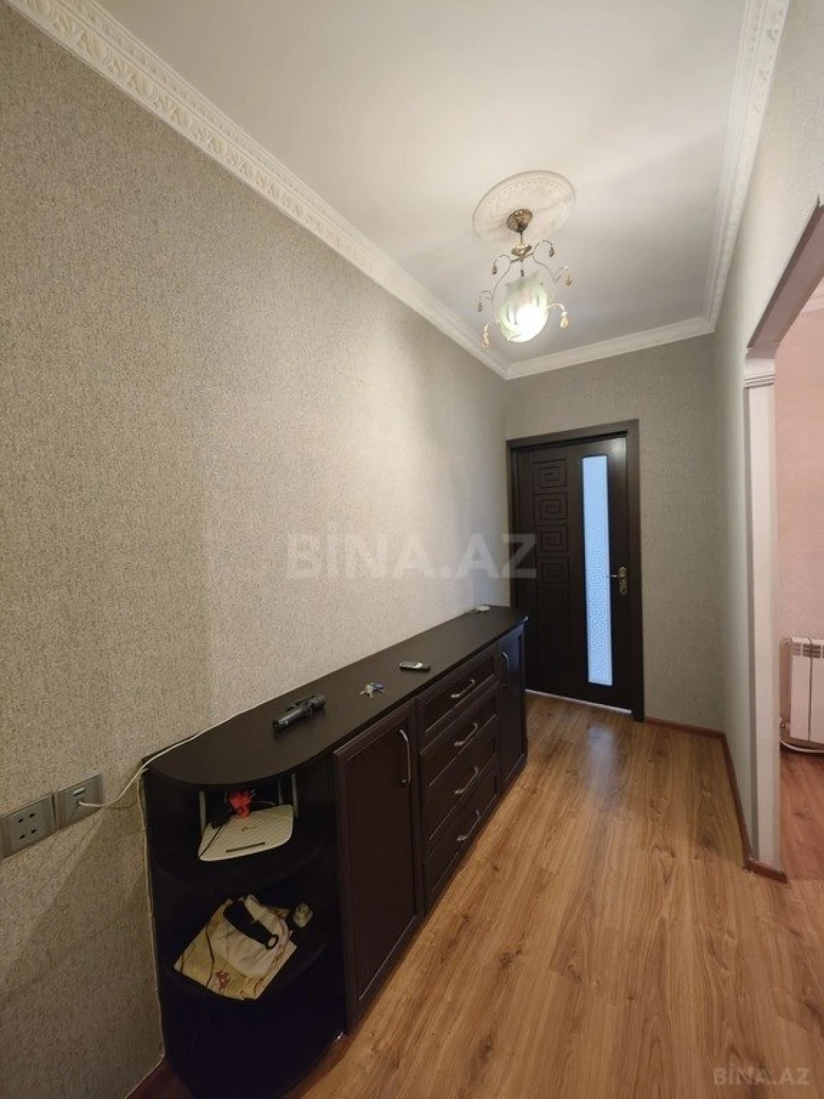 Satılır 2 otaqlı mənzil 60 m²