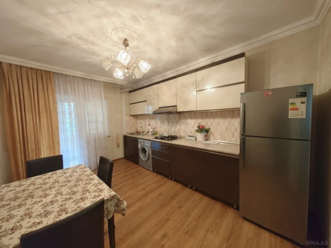 Satılır 2 otaqlı mənzil 60 m²