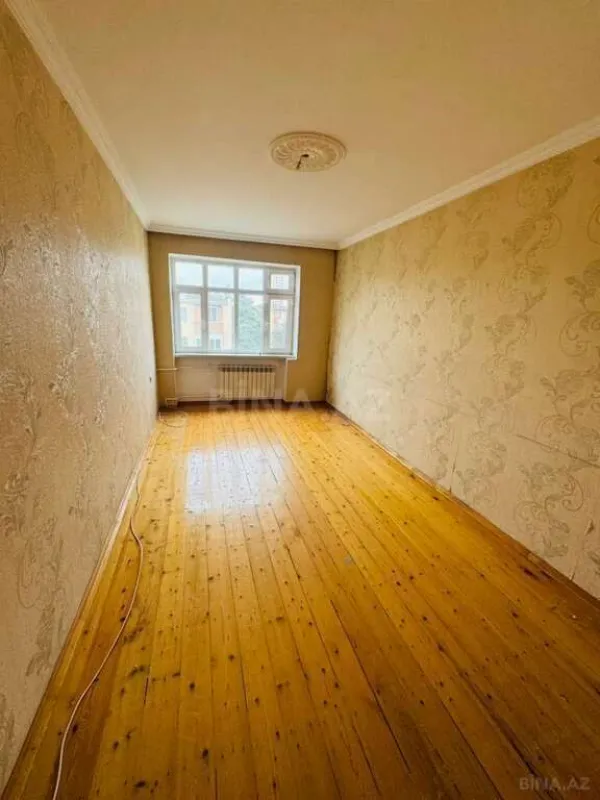 Satılır 3 otaqlı mənzil 75 m²