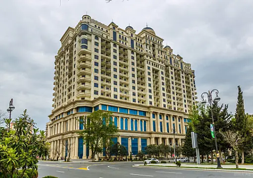 Satılır 4 otaqlı mənzil 189 m² — Bakı 4 otaq 189.00 m²