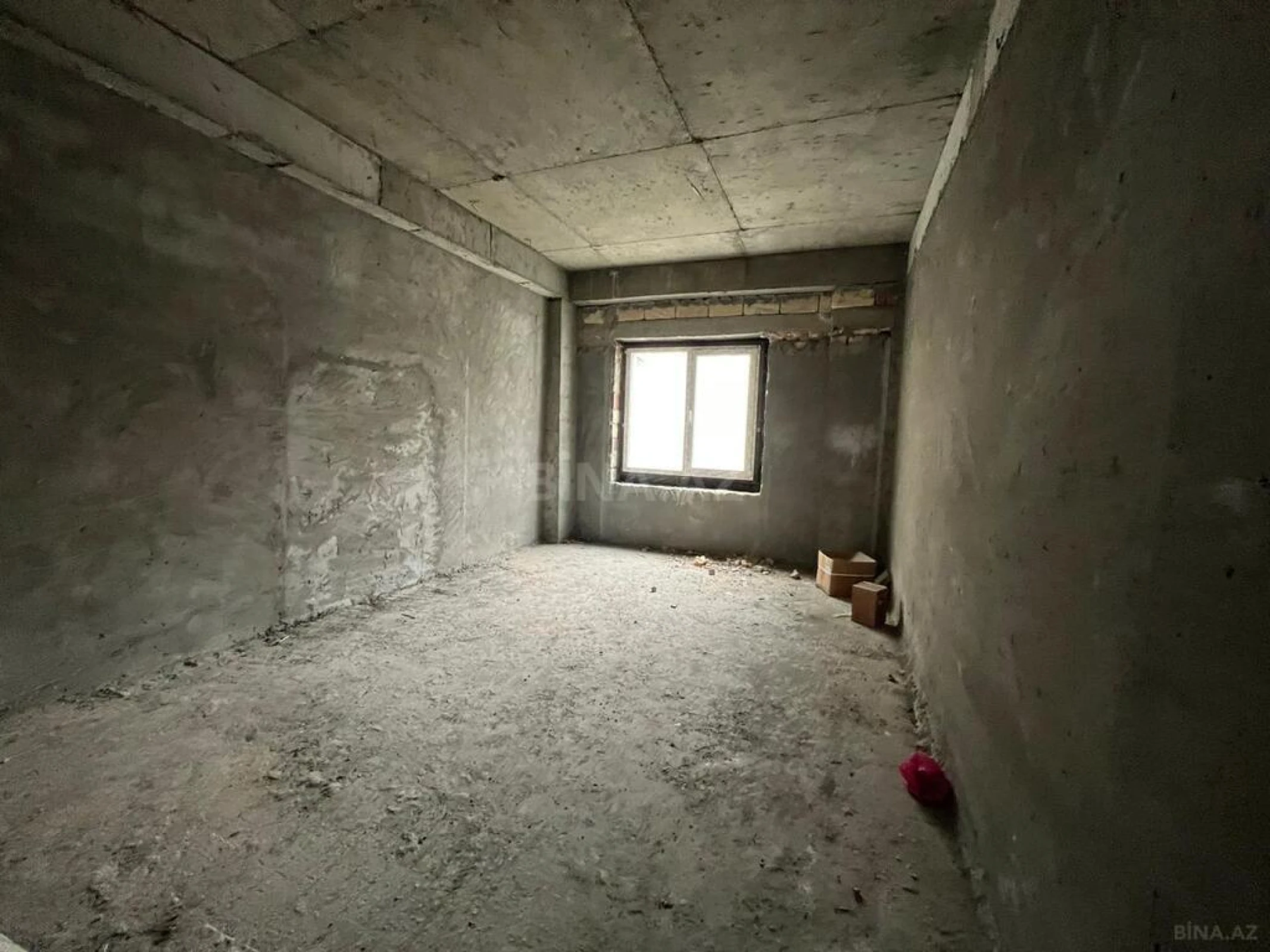 Satılır 3 otaqlı mənzil 146 m²