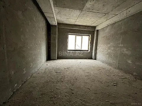 Satılır 3 otaqlı mənzil 146 m²