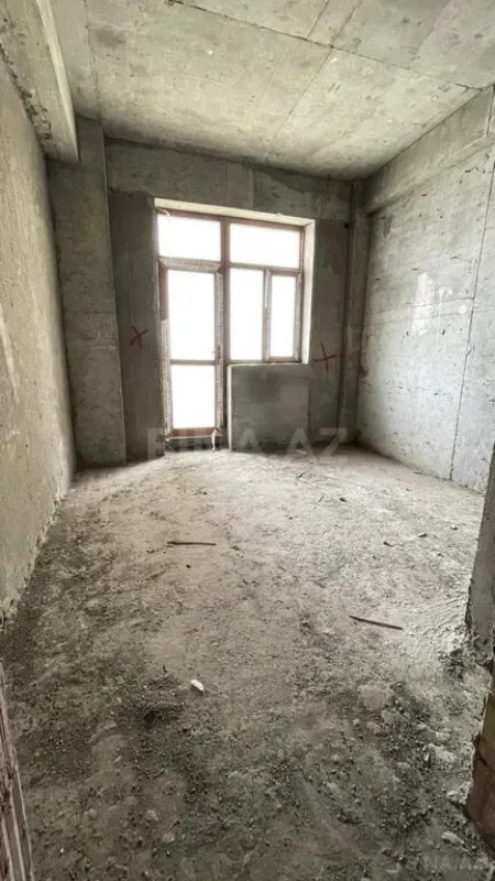 Satılır 2 otaqlı mənzil 85 m²