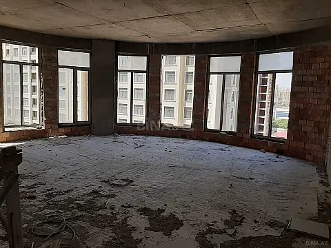 Satılır 3 otaqlı mənzil 160 m²