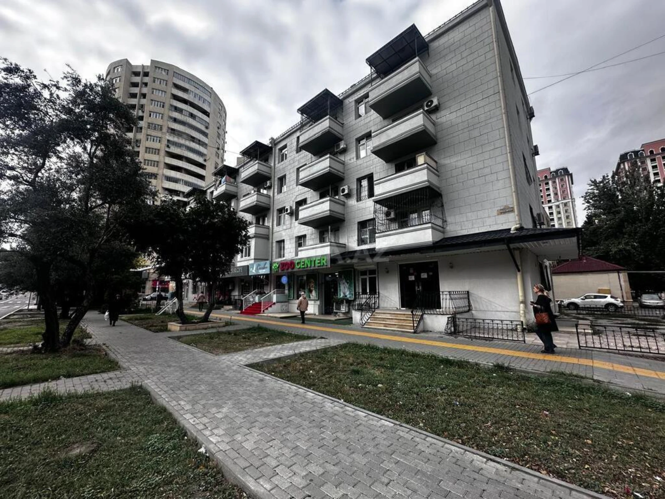 Satılır 3 otaqlı mənzil 80 m²