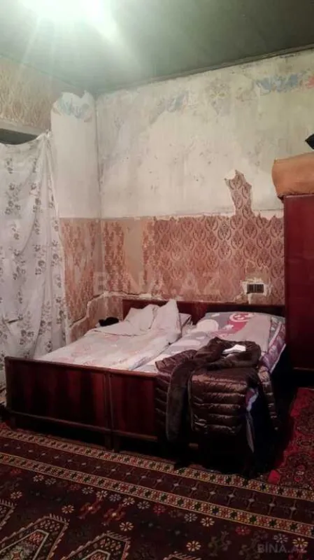 Satılır 6 otaqlı həyət evi 185 m²