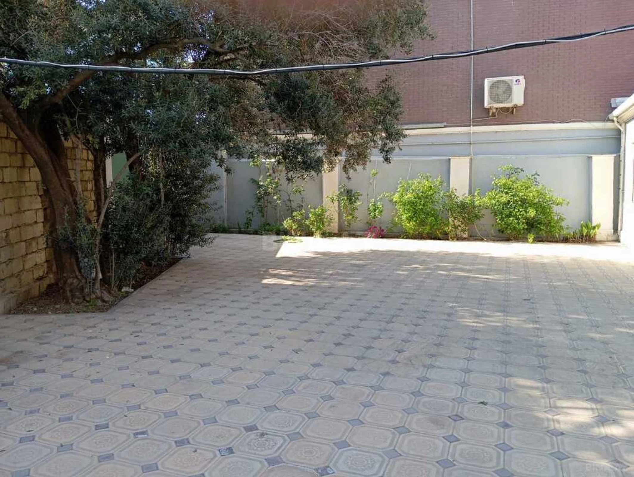 Satılır 5 otaqlı həyət evi 95 m²