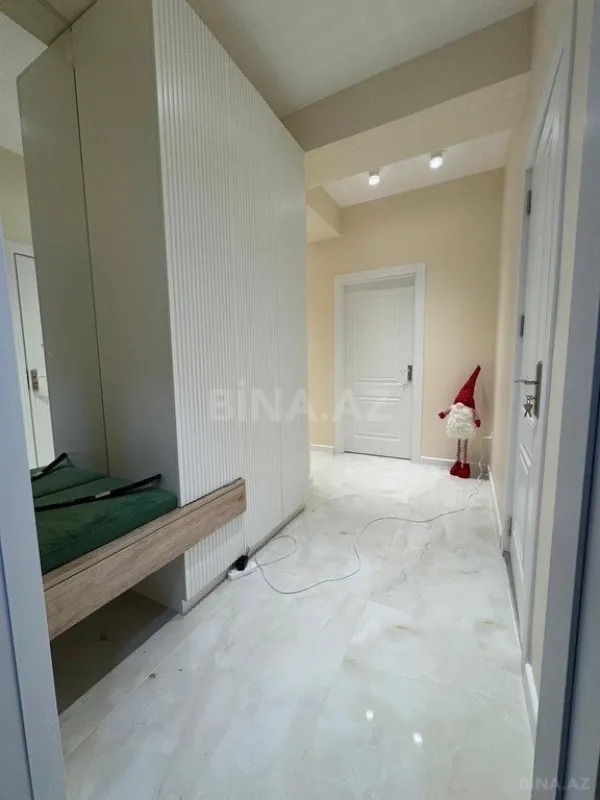 Satılır 2 otaqlı mənzil 75 m²