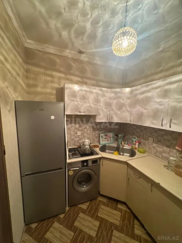 Satılır 2 otaqlı mənzil 42 m²