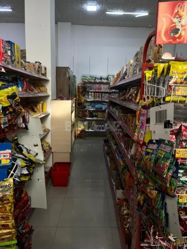 Satılır obyekt 100 m²