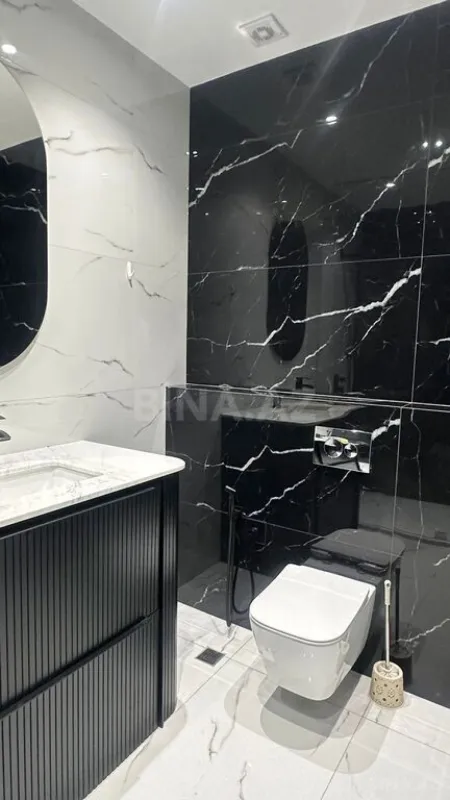 Kirayə verilir 2 otaqlı mənzil 105 m²