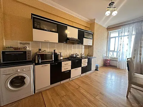 Satılır 3 otaqlı mənzil 127 m²