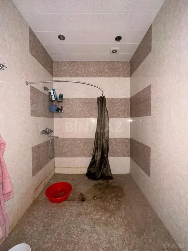 Satılır 3 otaqlı mənzil 127 m²