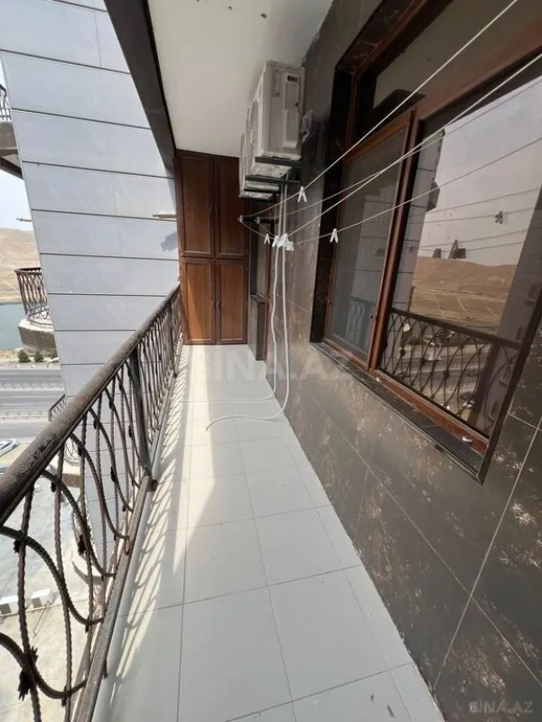 Kirayə verilir 2 otaqlı mənzil 78 m²