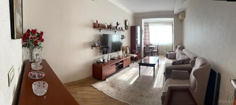 Satılır 2 otaqlı mənzil 65 m²