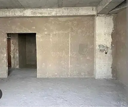 Satılır 4 otaqlı mənzil 150 m²