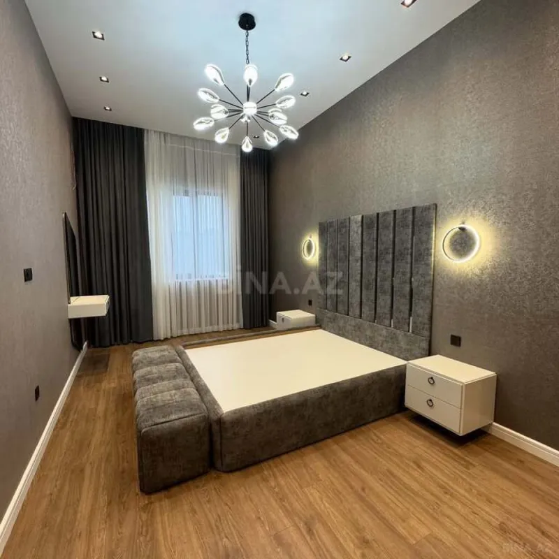 Satılır 4 otaqlı həyət evi 220 m²