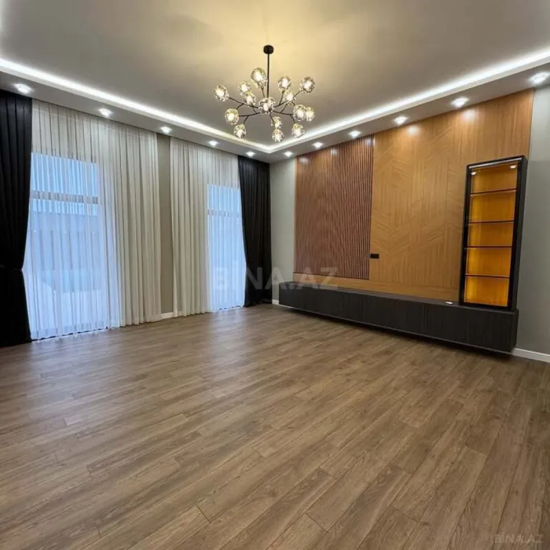 Satılır 4 otaqlı həyət evi 220 m²
