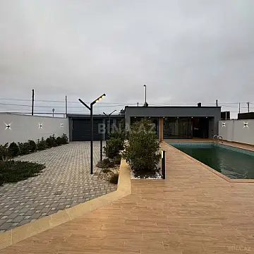 Satılır 4 otaqlı həyət evi 220 m²