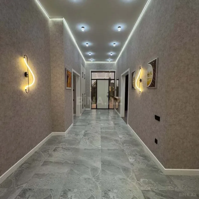 Satılır 4 otaqlı həyət evi 220 m²