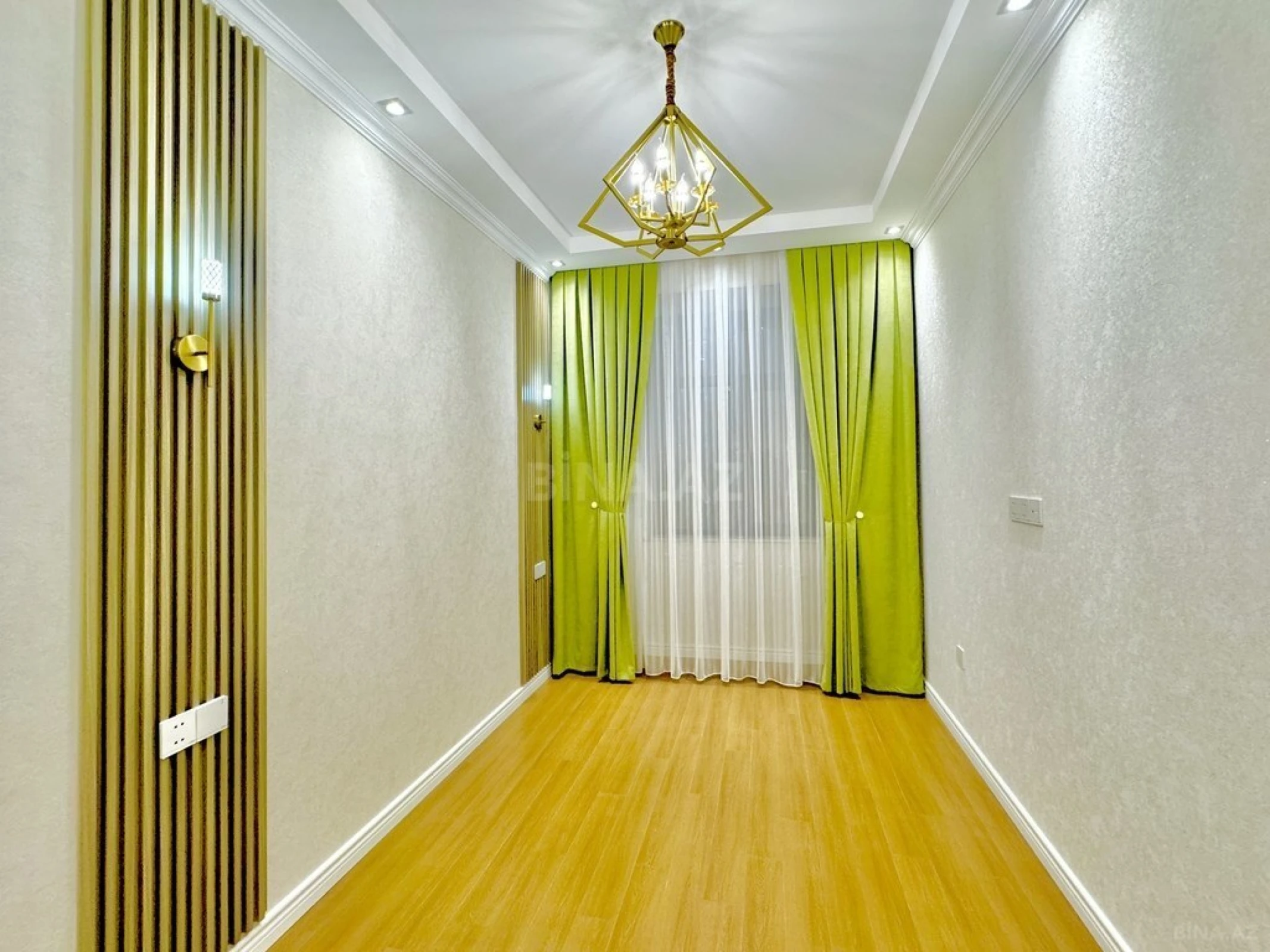 Satılır 2 otaqlı mənzil 63 m²