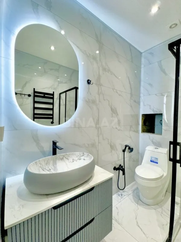 Satılır 2 otaqlı mənzil 63 m²