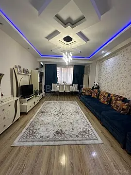 Satılır 2 otaqlı mənzil 80 m²
