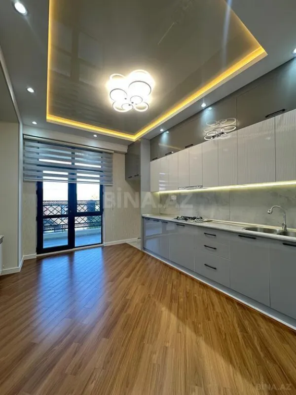 Satılır 2 otaqlı mənzil 86 m²