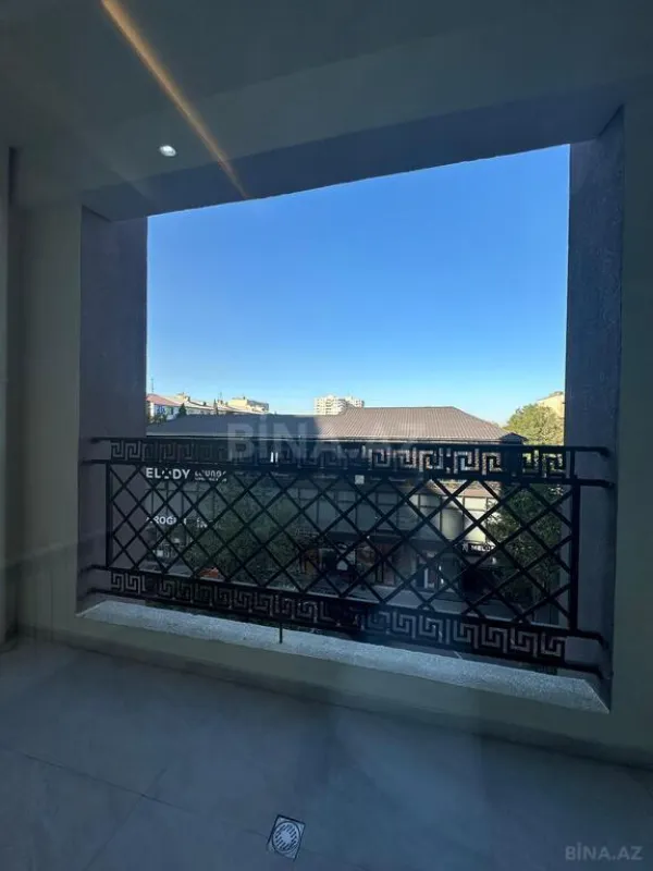 Satılır 2 otaqlı mənzil 86 m²