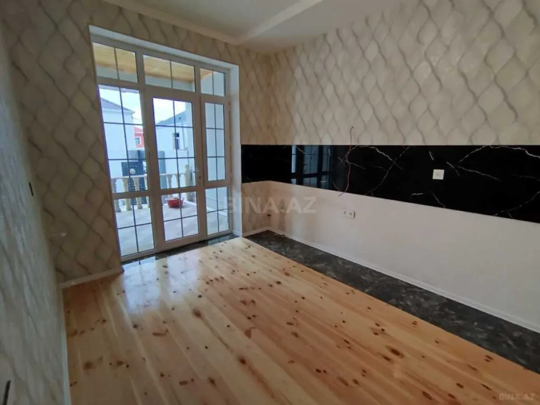 Satılır 4 otaqlı həyət evi 110 m²