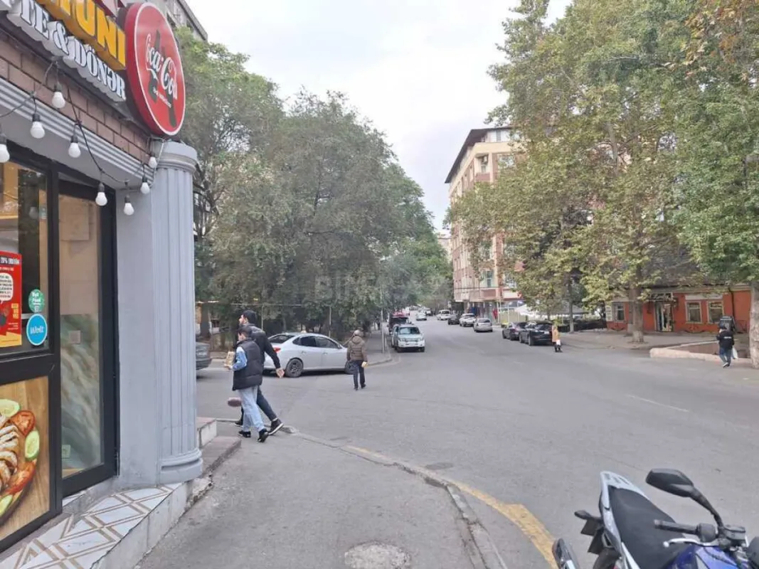 Satılır obyekt 50 m²