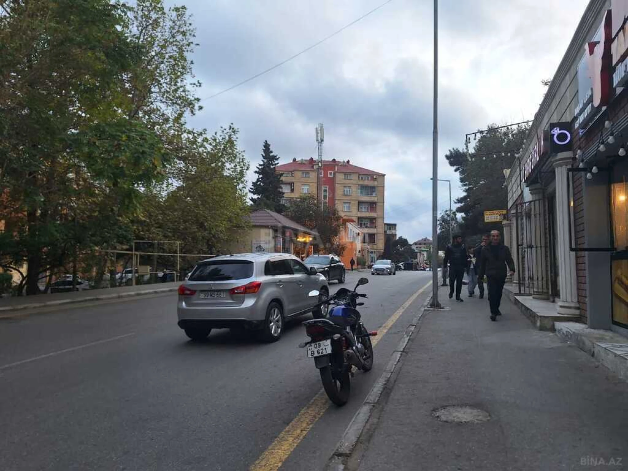 Satılır obyekt 50 m²