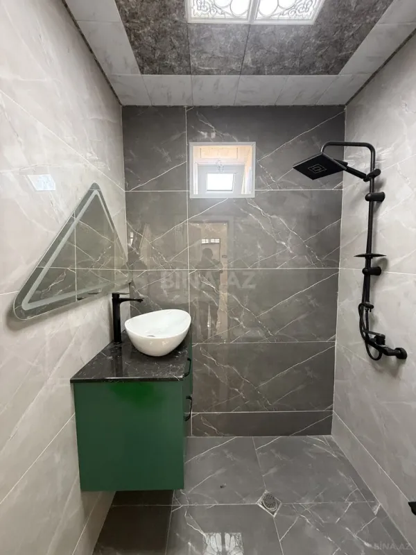 Satılır 4 otaqlı həyət evi 130 m²