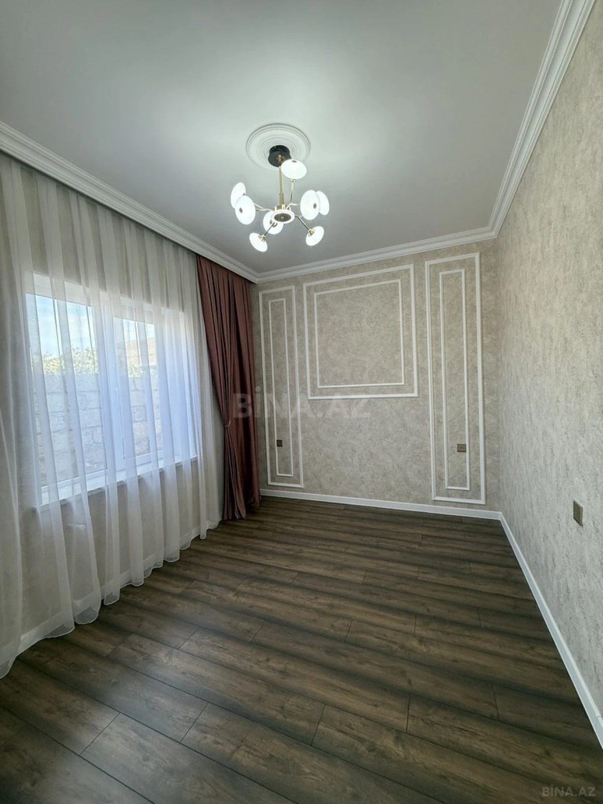Satılır 4 otaqlı həyət evi 130 m²
