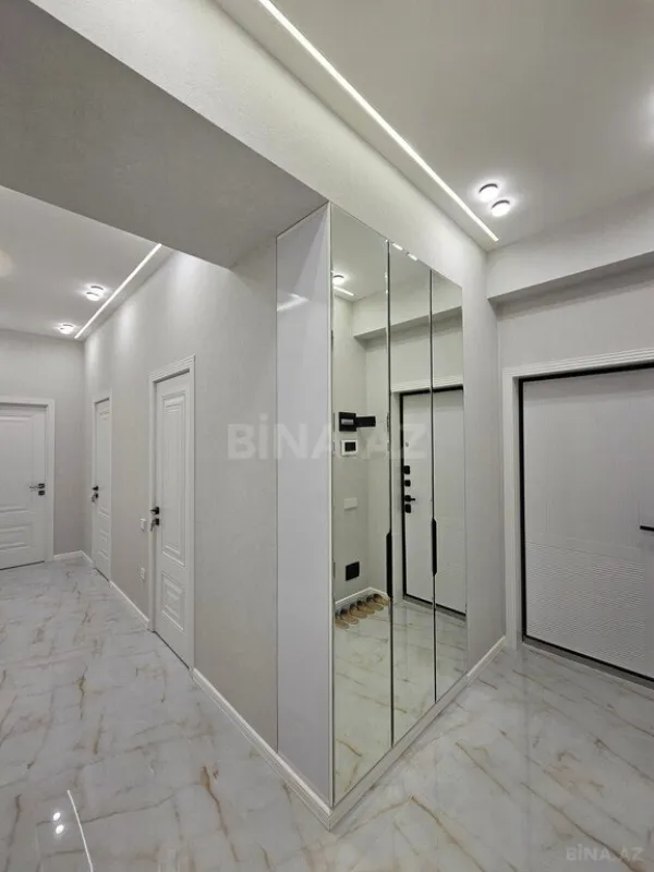 Satılır 2 otaqlı mənzil 75 m²