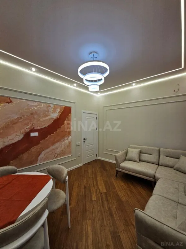 Satılır 2 otaqlı mənzil 75 m²