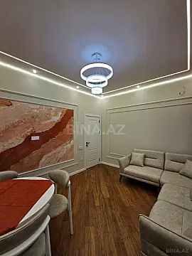 Satılır 2 otaqlı mənzil 75 m²