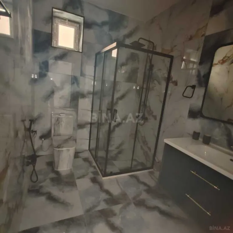 Satılır 4 otaqlı həyət evi 140 m²