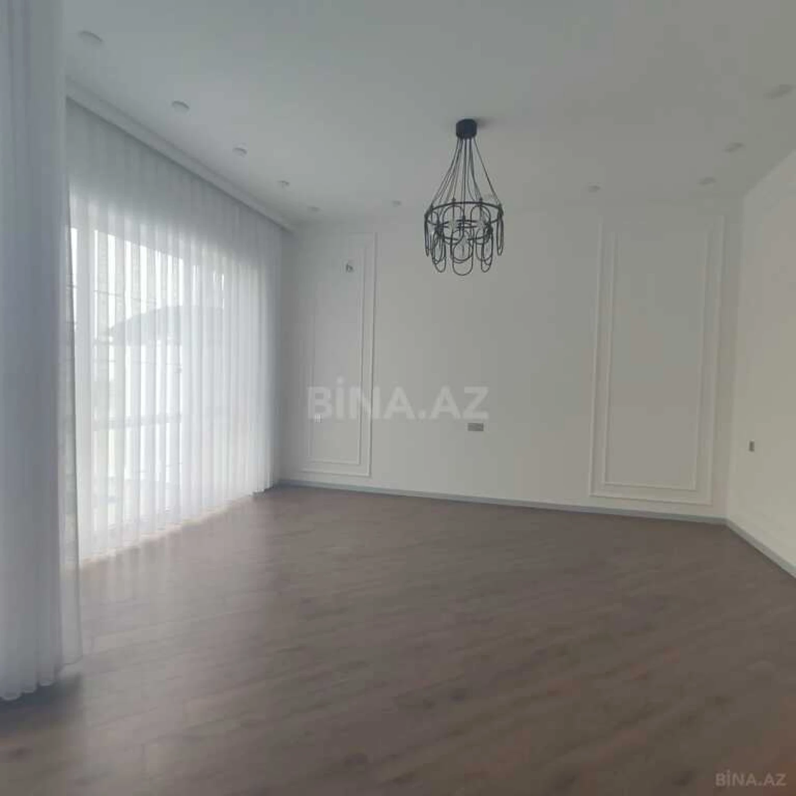 Satılır 4 otaqlı həyət evi 140 m²