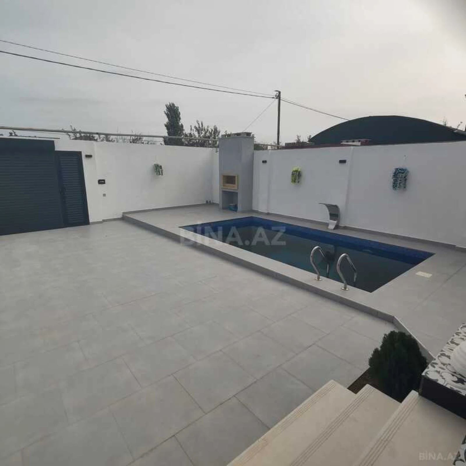 Satılır 4 otaqlı həyət evi 140 m²